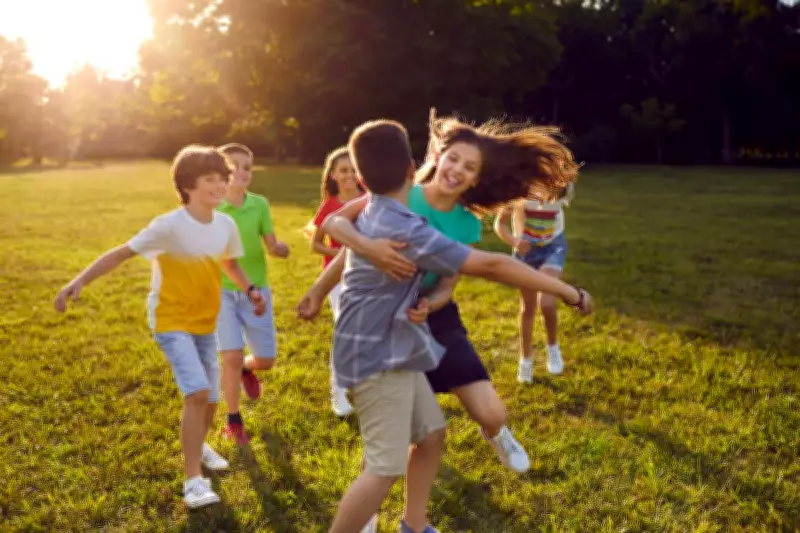 Should Kids Have Strict Bedtimes During Summer Break? Experts Weigh In