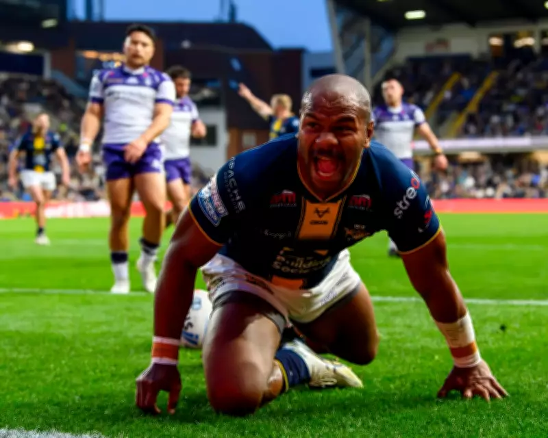 Sivo Hat-Trick Keeps Leeds on Top in Bruising Super League Win Over Wakefield