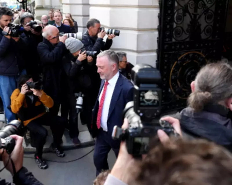 Starmer Ally Admits PM Unpopular but Warns Against Copying Tories