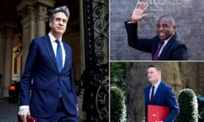 Starmer Defies Rebel MPs, Refuses to Quit Amid Growing Calls for His Ouster