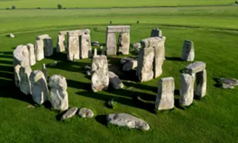 Stonehenge Sarsen Stones May Have Been Part of Neolithic Competition