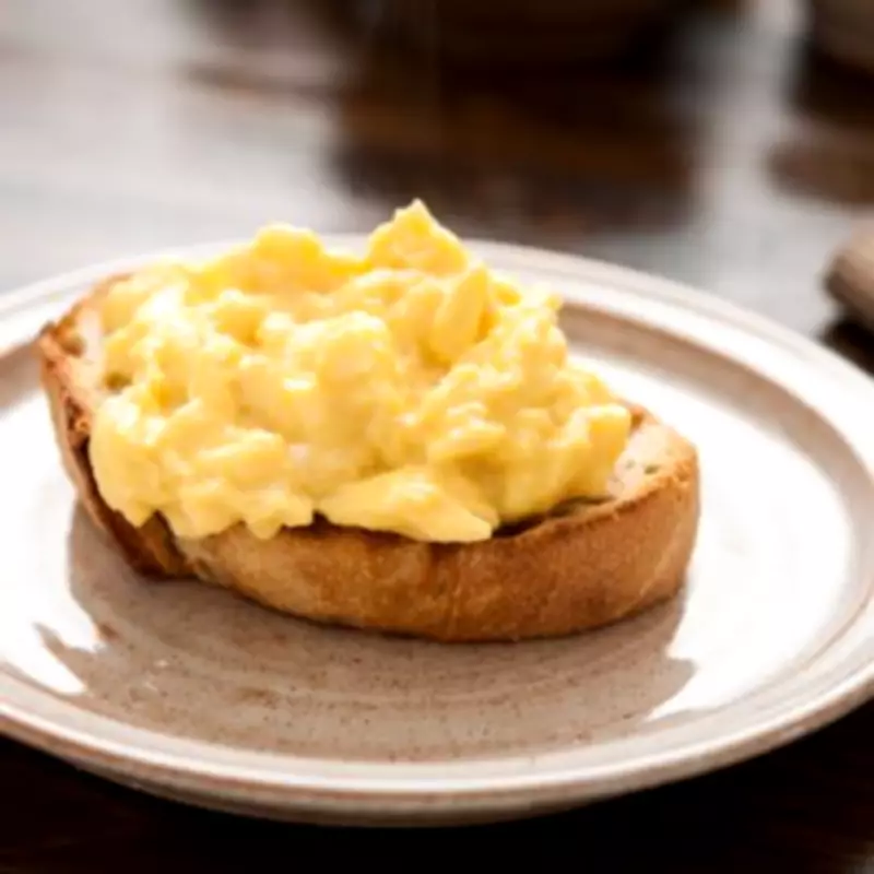 Stop Using a Pan: Quicker and Cleaner Way to Make Scrambled Eggs