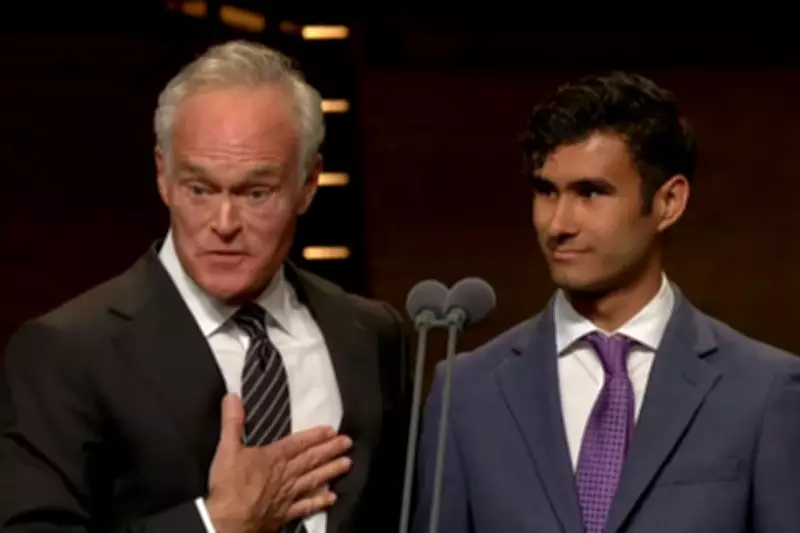 Student journalist slams CBS News at awards, says network stains Mike Wallace legacy