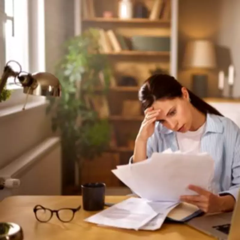 Student Loan 'Repayment Trap' Could Cost Middle Earners £136,000