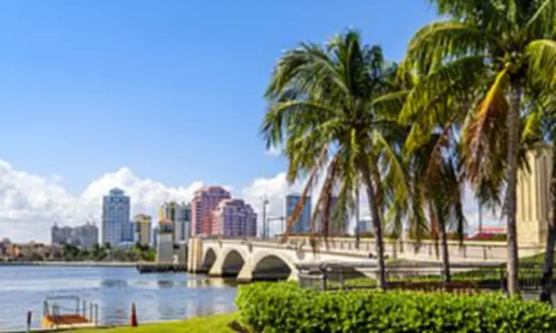 Summer Holiday Bargains: Top Destinations Seeing Major Price Drops