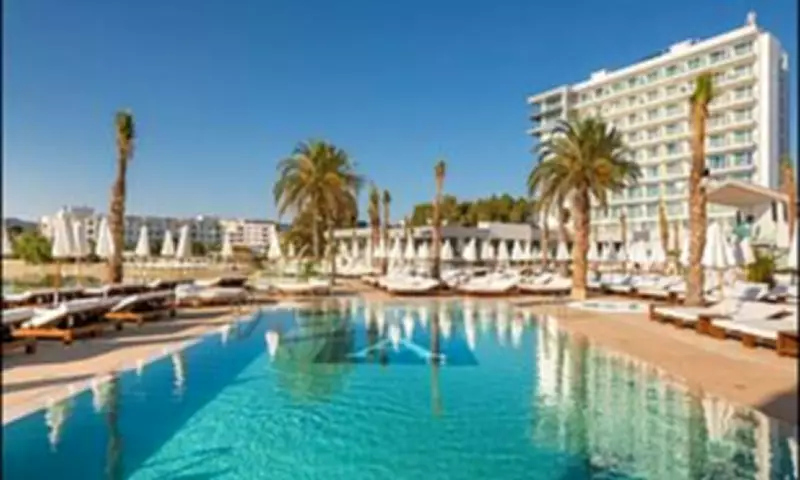 Sunbed Wars: Hotel Policies to Stop Towel Hogging