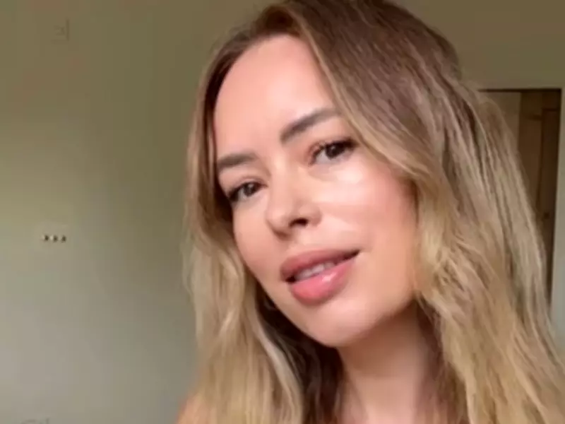 Tanya Burr Expecting Second Child, Shows Baby Bump in New Video