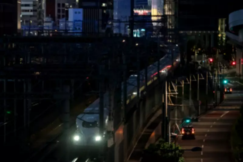 Ten Ill After Pepper-Like Smell on Japanese Train Near Tokyo
