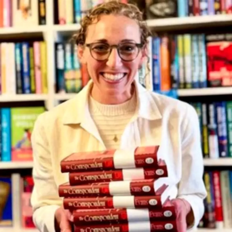 The Correspondent: A Heart-Wrenching Debut Novel Perfect for Summer Reading
