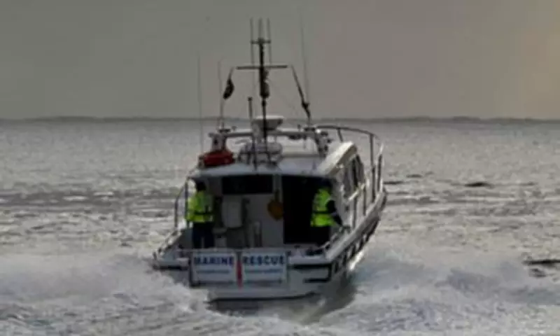 Three dead, four rescued after boats capsize off Ballina coast