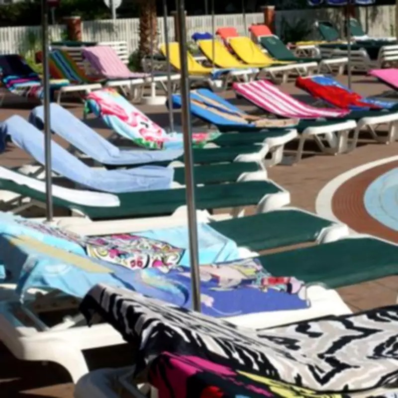 Tourist Witnesses 'Sunbed War' Erupt at Spanish Resort