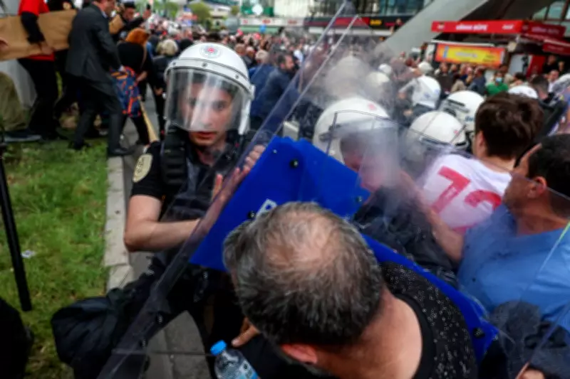 Turkish police storm CHP headquarters amid violent leadership dispute