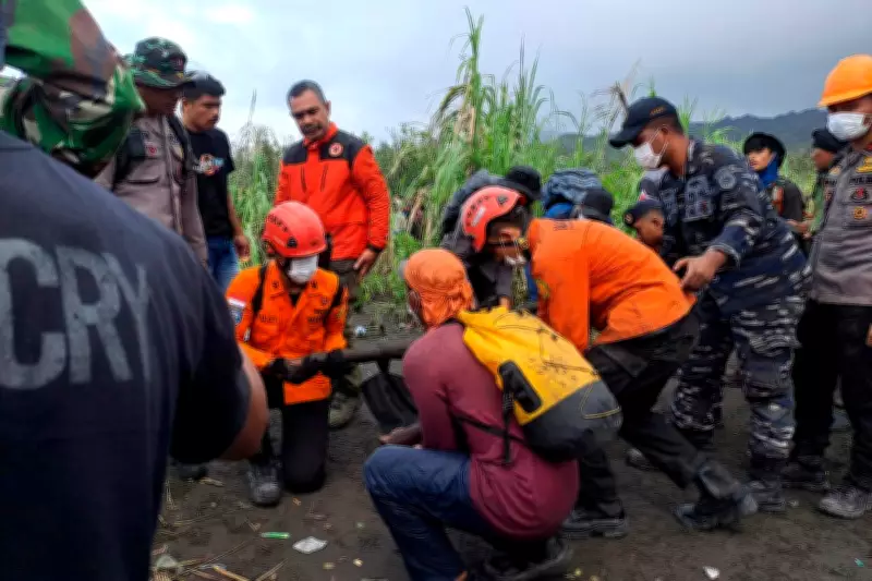 Two Singaporean Hikers Found Dead After Indonesia Volcano Eruption