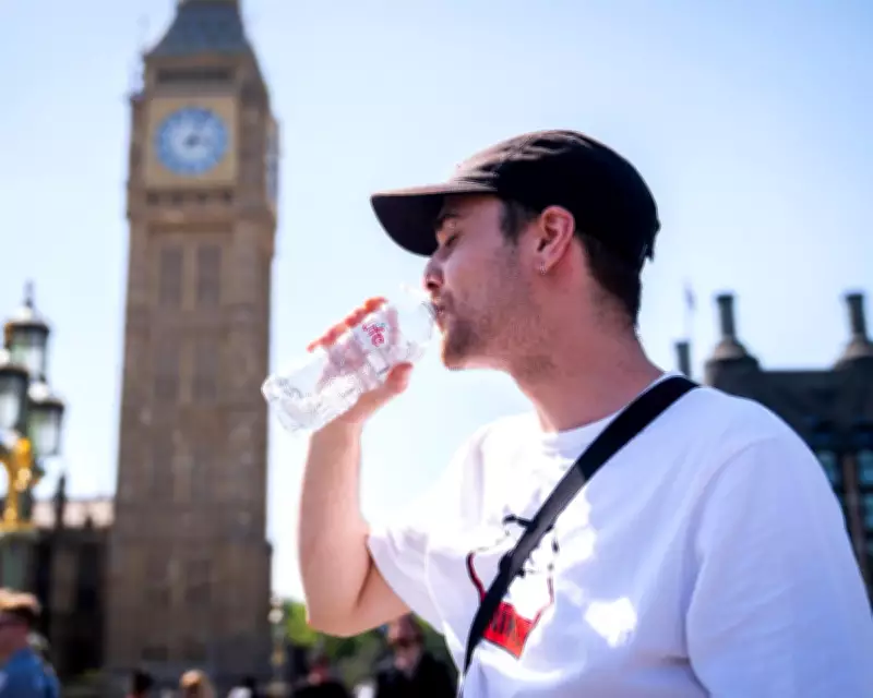 UK Experiences 'Tropical Night' After Hottest May Day on Record
