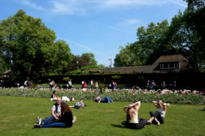 UK to be hotter than Madrid this weekend with 21C temperatures