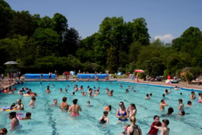 UK Weather: Temperatures to Hit 28C This Weekend, Hotter Than Corfu