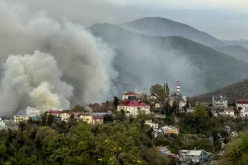 Ukraine Strikes Russian Oil Refinery Again as Ceasefire Dispute Continues