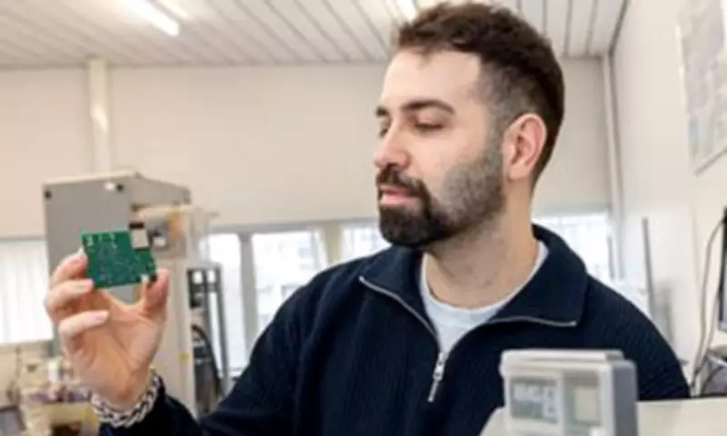UK's First Artificial Nose Sniffs Out Fridge Food Spoilage