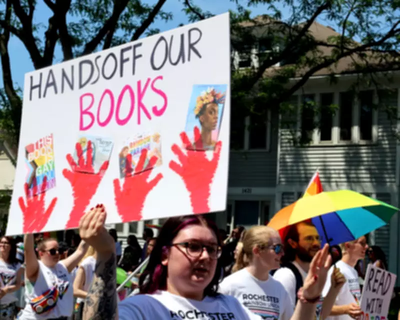 US Book Bans Surge: Censorship Reshapes What Young Americans Can Read