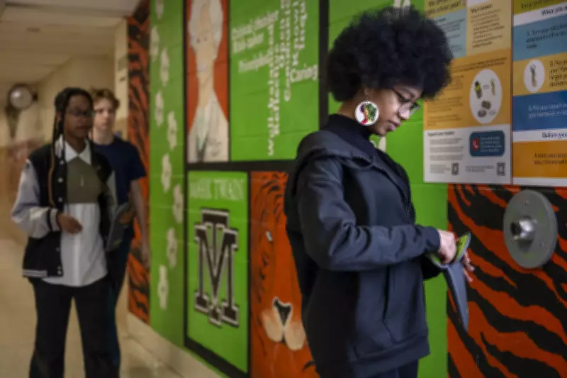 US School Cellphone Bans Show Mixed Results, New Study Finds