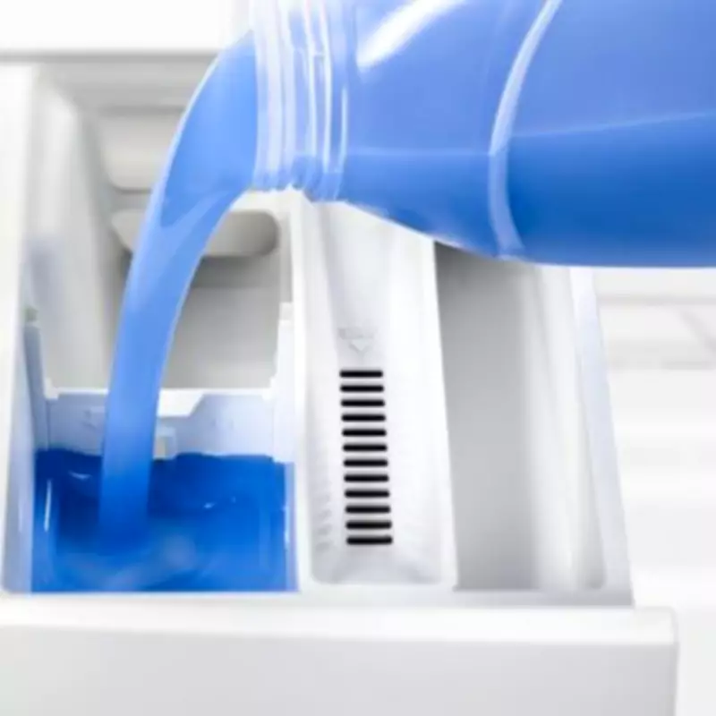 Use Fabric Conditioner to Repel Dust from Skirting Boards
