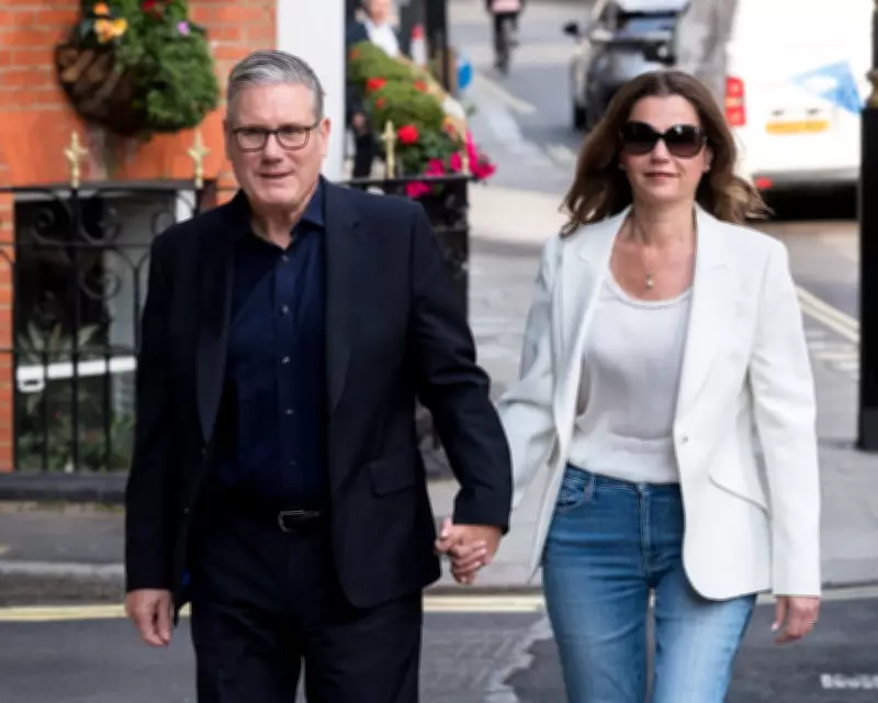 Victoria Starmer's Cream Blazer: A Power Dressing Statement at the Polls