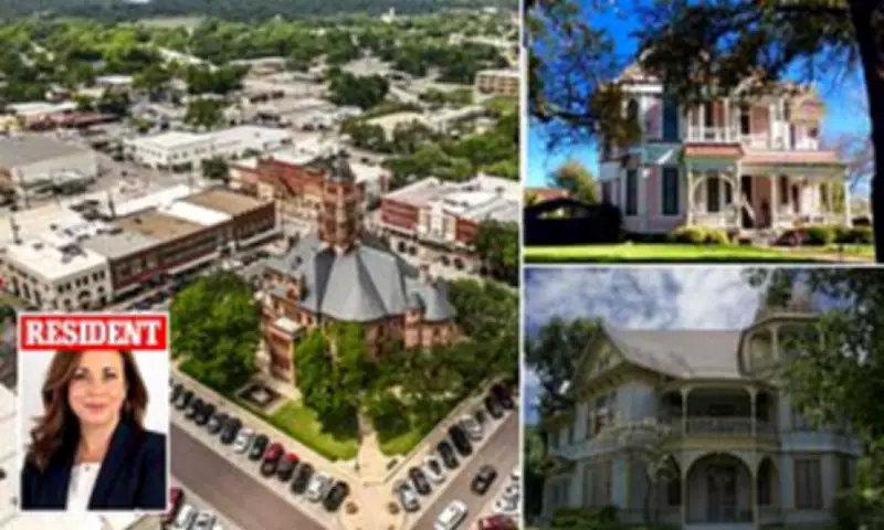 Waxahachie: The Gingerbread City Drawing Families from Dallas