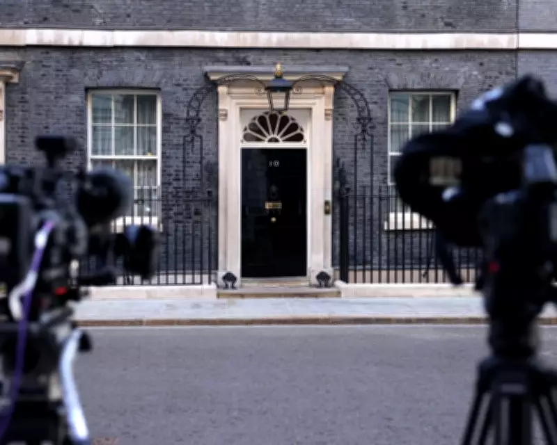 Will Starmer Go? Four Scenarios in the Battle for No 10