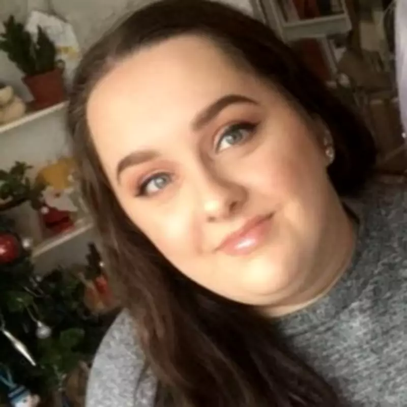 Woman with Cancer Ate 'Sympathy Cake,' Gained 70lbs, Then Paid £13k for Skin Removal