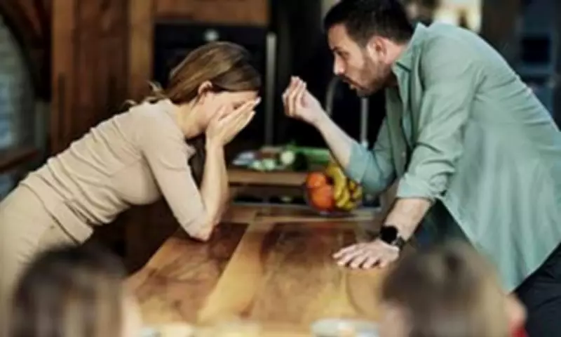Workaholic Tendencies Lead to Breakups: How to Balance Career and Love