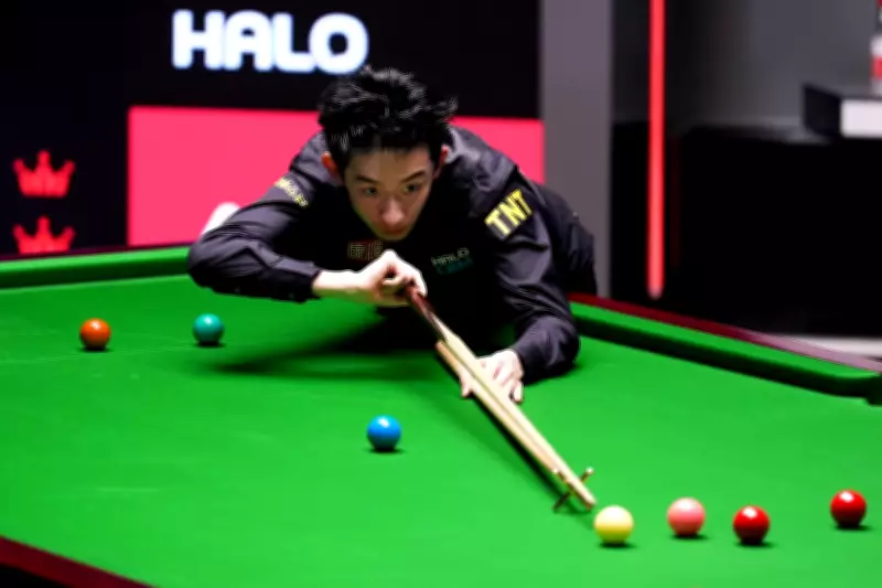 Wu Yize Overcomes Phones, Protester to Lead Murphy in Snooker Final