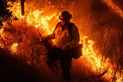 17,000 Evacuated as Wildfire Rages in Southern California