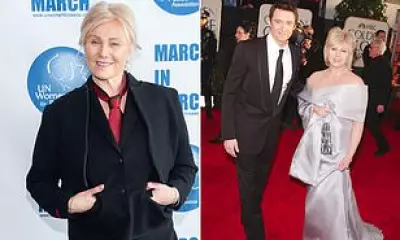 Deborra-Lee Furness Takes Dig at Hugh Jackman with Instagram Comment