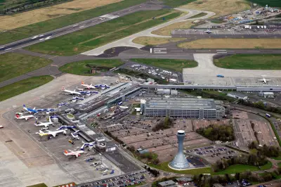 Edinburgh and Glasgow Airport Workers Vote for Strike During World Cup and Commonwealth Games