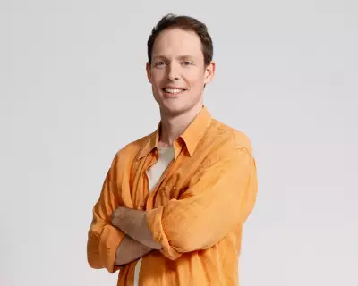 Guy Montgomery on Spelling Bees, Jacinda Ardern, and Falling Asleep