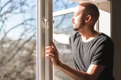Heatwave Window Guide: Open or Closed for Cooler Home?