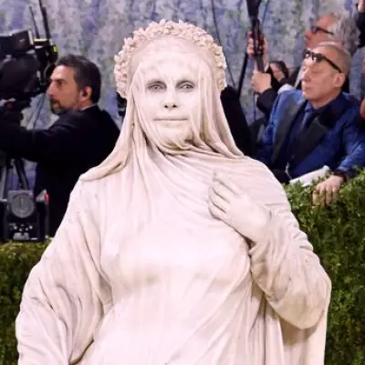 Heidi Klum Stuns as Marble Statue at Met Gala 2026