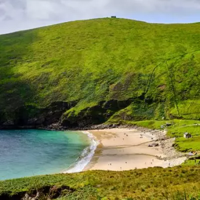 Hidden Irish Beach Named Among World's Most Beautiful, 90 Min from UK