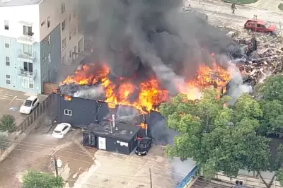 Large Fire Engulfs Dallas Apartment Complex, Firefighters Battle Blaze