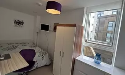 London landlord sparks fury with £1,022 room, no kitchen or living room access