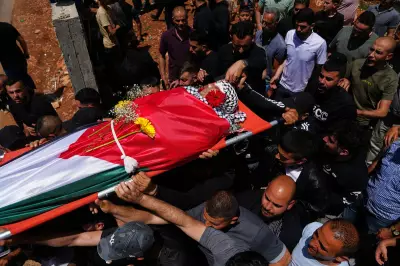Palestinian Man Shot Dead Climbing West Bank Barrier Seeking Work in Israel