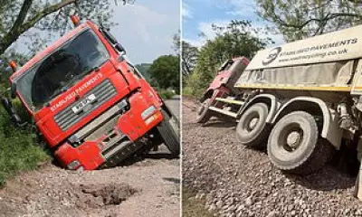 Repair Lorry Gets Stuck in Sinkhole It Was Sent to Fix in Somerset
