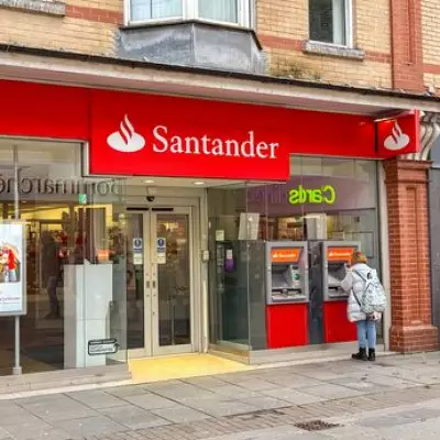 Santander Offers £180 Switch Bonus: MSE Calls It a 'Strong Pick'