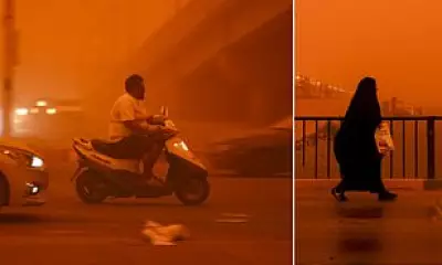 Severe Sandstorm Engulfs Iraq, Authorities Urge Residents to Stay Indoors