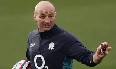 Steve Borthwick retains England rugby coach role after RFU review