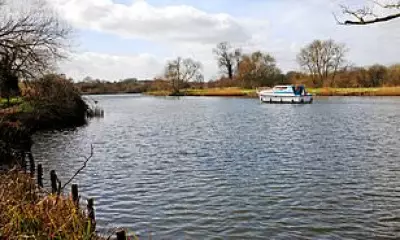 Teen Dies in Lake as UK Heatwave Open Water Deaths Reach 15