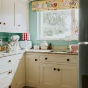1970s Cookie Jars Make Surprise Comeback in British Kitchens