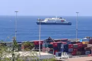 22 Britons on Hantavirus Ship to Fly Home Sunday with Medical Staff
