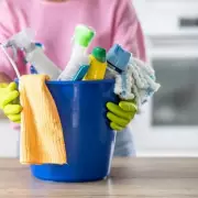 7 Kitchen Cleaning Products You Should Never Throw in the Bin