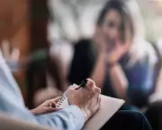 AI Note-Taking in Psychiatry Raises Digital Rights Concerns